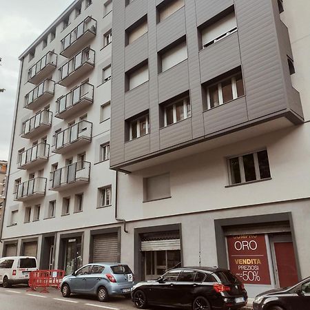 Lorenzo'S Apartament Аоста Экстерьер фото